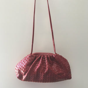 RED WEAVE BAG